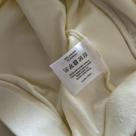 ABBA Waterloo velour jacket from the ABBA museum in Stockholm, Sweden - Picture 5 of 5